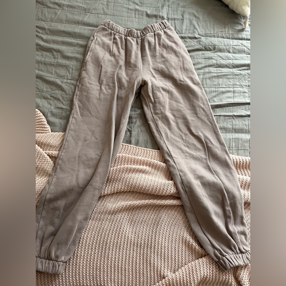 John Galt Brandy Melville sweatpants in mauve